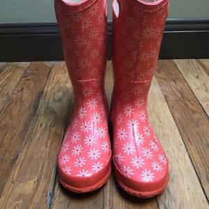 Bogs floral rain boots